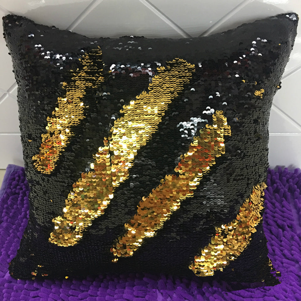 Mermaid Pillow Cases 16‘’x16'' with Magic Mermaid Fish Scale Sequin